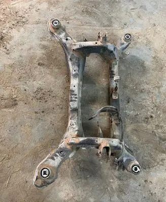 Volvo V70 Rear subframe 