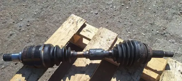 Toyota Corolla Verso AR10 Front driveshaft 