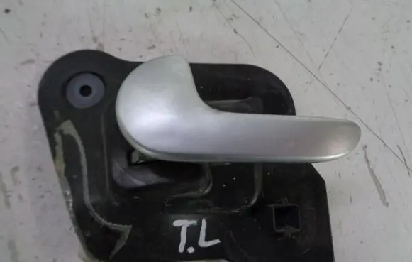 Opel Meriva A Rear door interior handle 13121860
