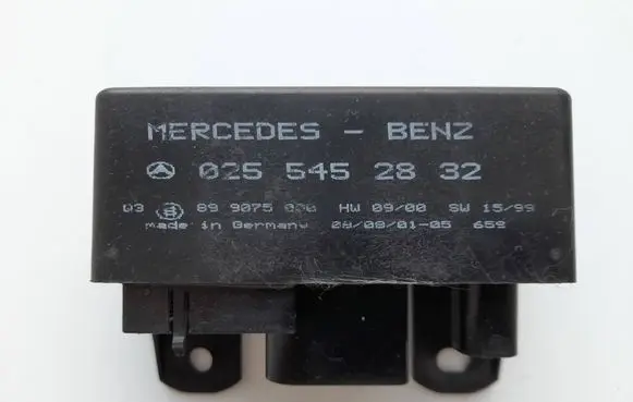 Mercedes-Benz A W168 Glow plug pre-heat relay 0255452832