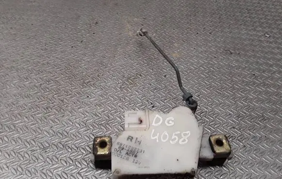 Isuzu Trooper Central locking motor 8971283231 89A807