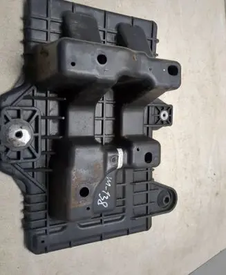Hyundai Tucson TL Battery tray 37150D3000