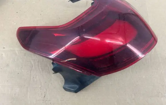 Peugeot 2008 I Rear/tail lights 9814745980