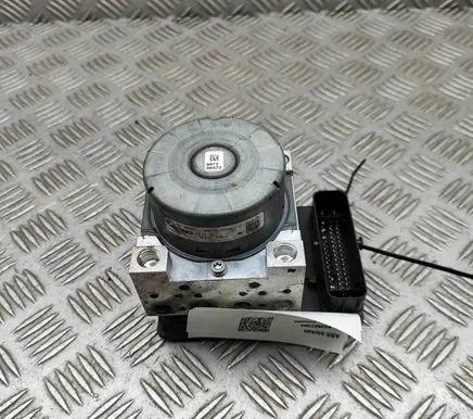 BMW X1 F48 F49 ABS Pump 6888064
