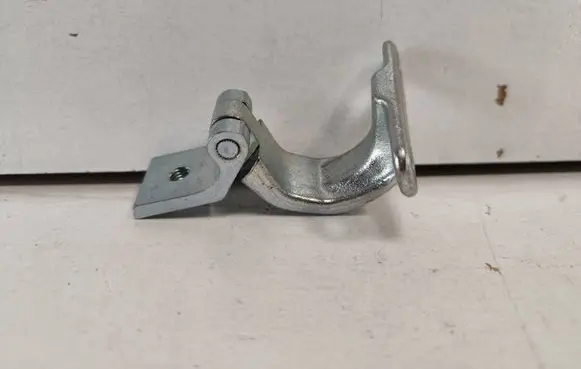 Skoda Octavia Mk3 (5E) Tailgate/trunk/boot hinge 5E0827301A