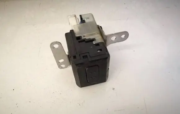 Toyota Corolla Verso AR10 Ignition lock contact 626399000