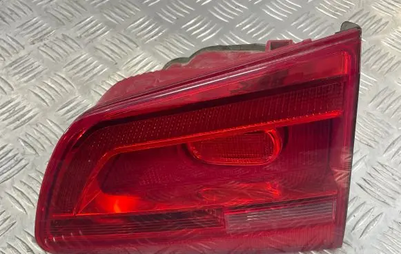 Volkswagen Touran II Tailgate rear/tail lights 2TZ01046902 1T0945094