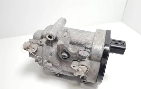 Toyota Corolla E210 E21 Air conditioning (A/C) compressor (pump) 0424001200 07D05518