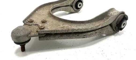 Mercedes-Benz E W211 Front upper control arm/wishbone 211331008