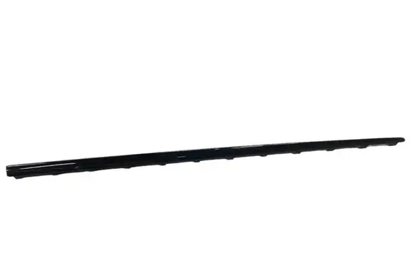 Sill/side skirt trim