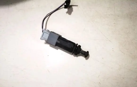 Brake pedal sensor switch