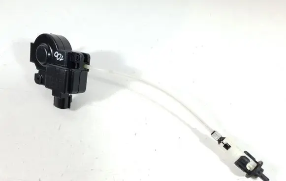 Lexus GS 300 350 430 450H Fuel cap flap release cable 77030-30140