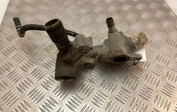 Ford Mustang V Engine coolant pipe/hose BL3E8A567BB