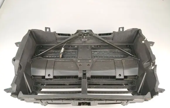BMW 2 F45 Other engine bay part 15677210