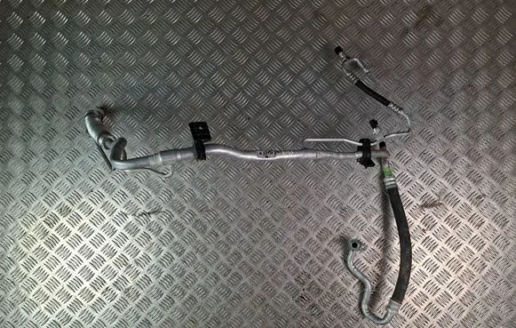 Hyundai Santa Fe Air conditioning (A/C) pipe/hose 