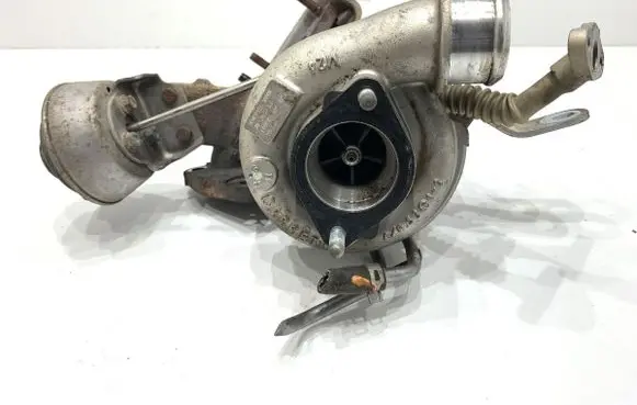 Honda CR-V Turbo 18900-R06-E01