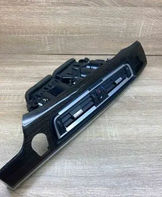BMW 7 F01 F02 F03 F04 Dash center air vent grill 9115859 9232139