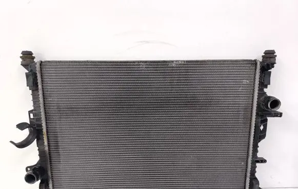 Ford Kuga I Coolant radiator 8V418C342AB 6G918005DC