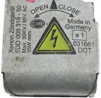 Opel Vectra C Headlight ballast module Xenon 5DD00831950 30KV185VAC