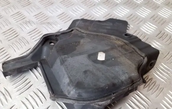 BMW 5 F10 F11 Other engine bay part 7211899
