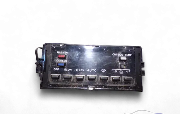 Audi 200 Climate control unit 443820043F