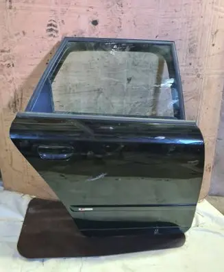 Audi A4 S4 B7 8E 8H Rear door