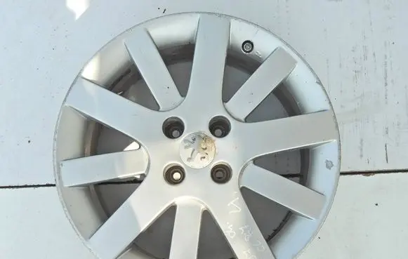 Peugeot 207 R17 alloy rim 