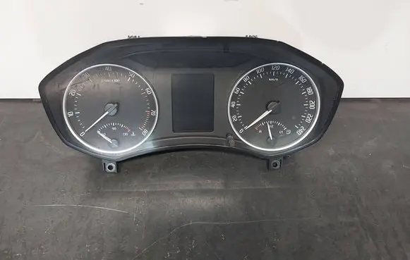 Skoda Octavia Mk2 (1Z) Speedometer (instrument cluster) 1Z0920803Q
