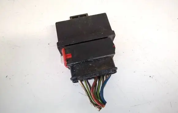Citroen C3 Fuel injection pump control unit/module 240107