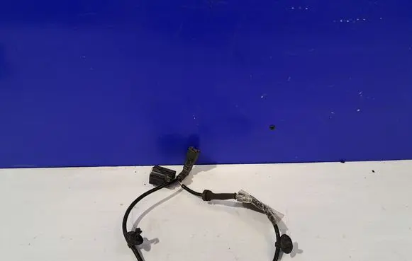 Volvo V50 ABS brake wheel speed sensor 30667168