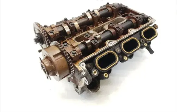 Jaguar X-Type Engine head 1R8E6090A
