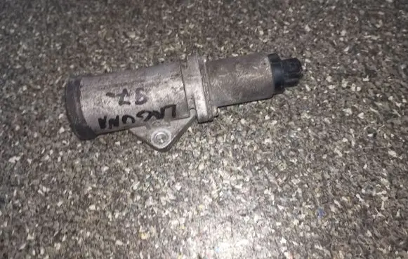Renault Laguna I Idle control valve (regulator) 7700870084
