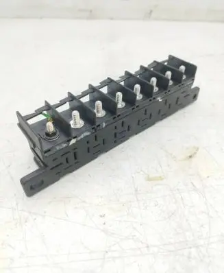 Audi A4 S4 B5 8D Relay mounting block 4A0941822 896046