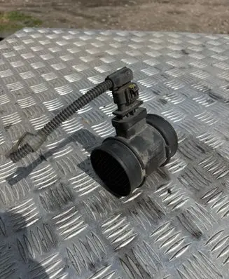 Opel Astra H Mass air flow meter 55350048 0281002618