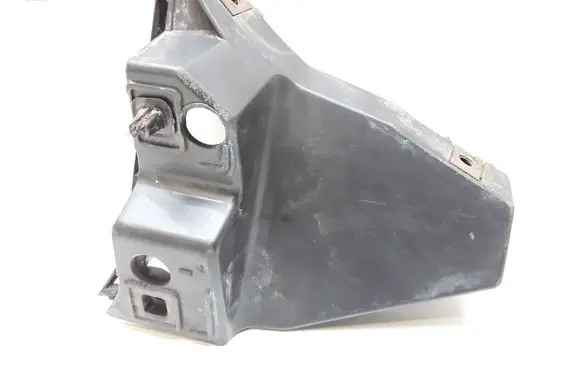 Volvo C70 Front bumper mounting bracket 08620373