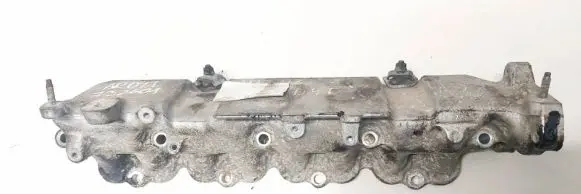 Toyota Avensis Verso Intake manifold