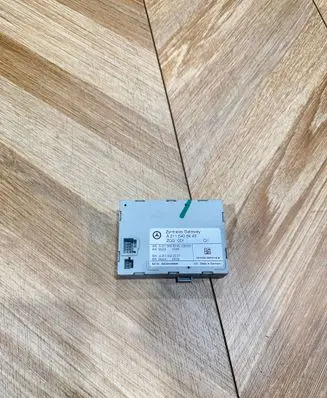 Mercedes-Benz CLS C219 Gateway control module A2115408445 A2114420027 A2115408245