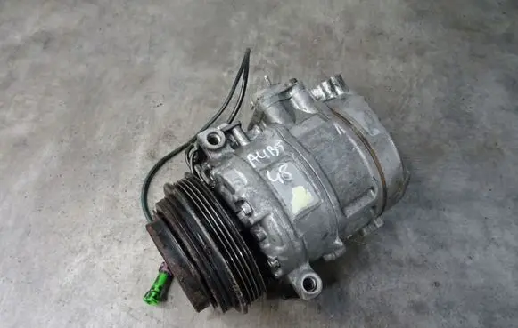 Audi A4 S4 B5 8D Climate control unit