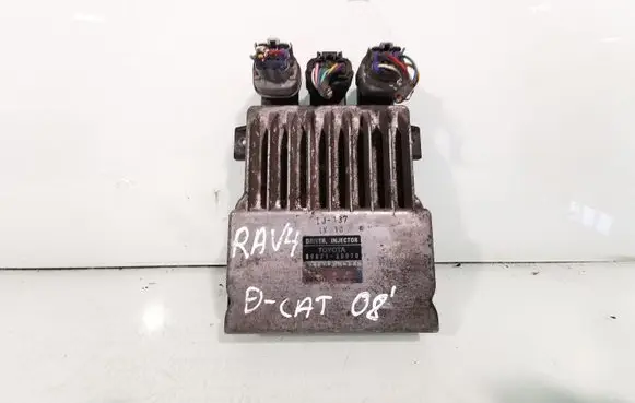 Toyota RAV 4 (XA30) Fuel injection control unit/module 8987120070 1310001371