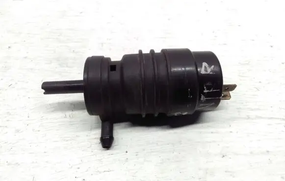 Mercedes-Benz Sprinter W901 W902 W903 W904 Windscreen/windshield washer pump