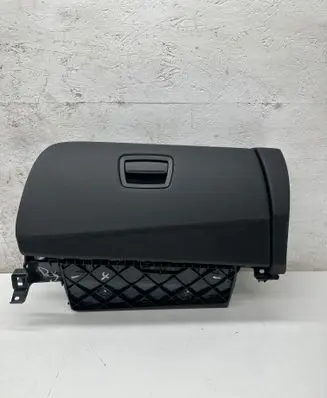 BMW 6 F06 Gran coupe Glove box 105024083 13318810 9197573