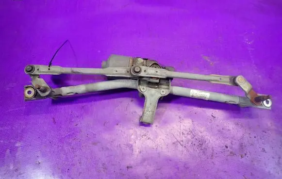 Skoda Fabia Mk2 (5J) Front wiper linkage and motor 6Q1955119A