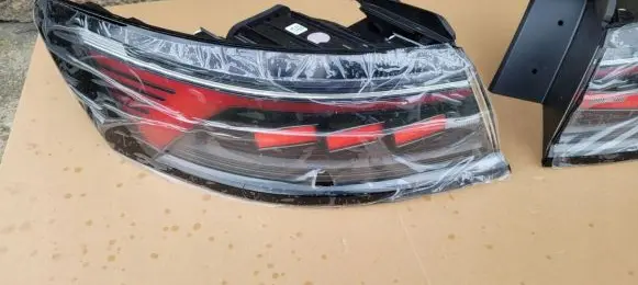 Volkswagen Arteon Rear/tail lights set 