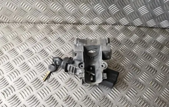 BMW X5 E53 Ignition lock 1095824 6901961 LU6751667