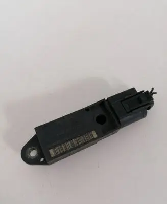 Mercedes-Benz CLS C219 Airbag deployment crash/impact sensor A0028202726