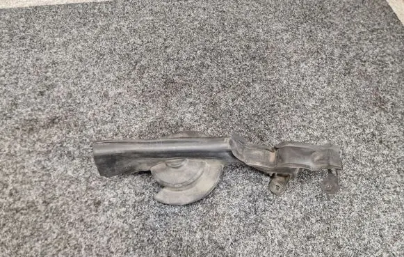 BMW 3 GT F34 Engine compartment rubber 7255804