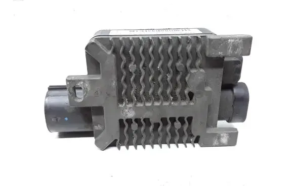 Coolant fan relay