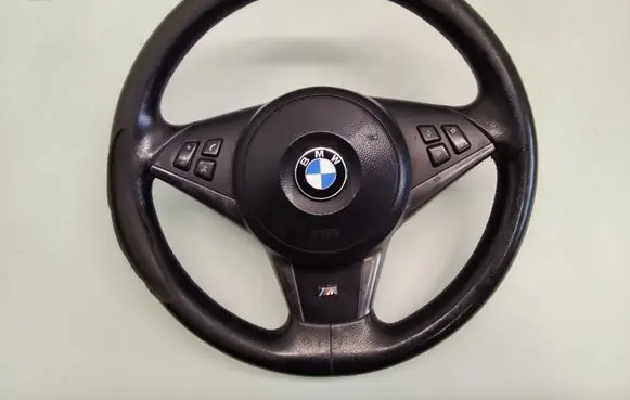 BMW 5 E60 E61 Steering wheel