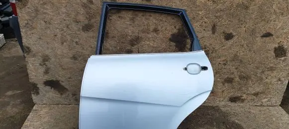 Rear door