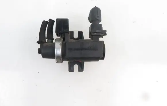 BMW 3 E46 Valve vacuum 72279600 2247906